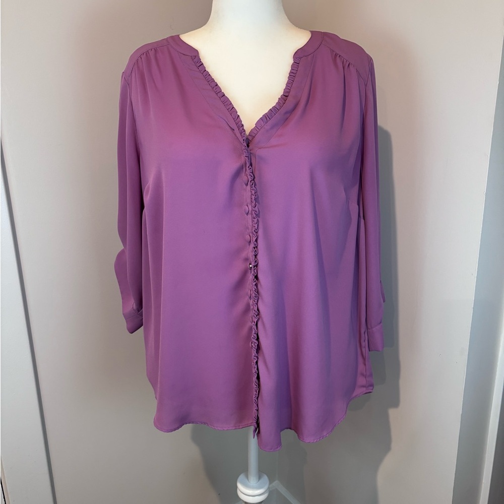 Torrid Purple Button-Front Blouse • Size 2 • 100% Polyester • V-Neck Ruffle Trim